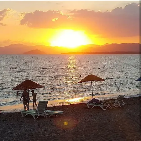Deniz Hotell 3*